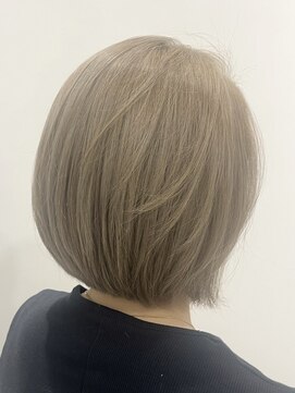 アブニールドール 大山台店 【ブリーチあり】王道！ミルクティーベージュ