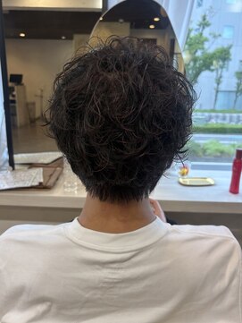 トゥ ルーチェ(tu.luce) 【コン】ルーズスパイラルパーマ