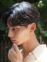 レタッチ バイ フィフス 天神大名(RETOUCH by fifth)&nbsp;福岡天神緩めメンズニュアンスパーマセンターパートウルフカット