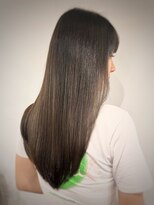 ゼンドットカラスマ(Zen.karasuma)&nbsp;艶ストレート+透明感カラー