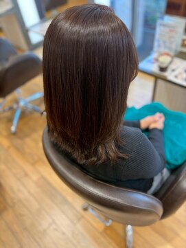 大人上品なダークブラウン×ストレートロング