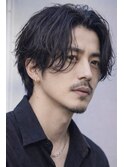 大人セクシーな髪型ワイルドmens東京銀座ヒゲに合う黒髪ダンディ