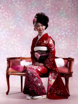 ヘアメイクサロン アース(hair make salon EARTH) 日本髪風かわいいモリアップ