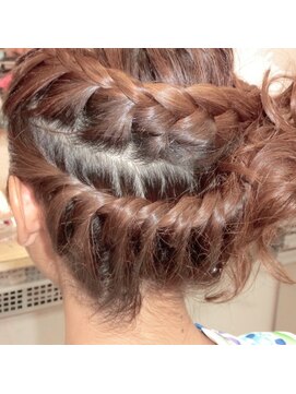 ドレス21 2段編み込み