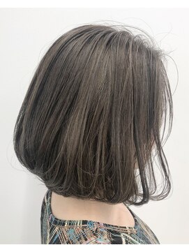 アライブ キチジョウジ(ALIVE Kichijoji) 【ALIVE吉祥寺】ジェンダーレスグレージュハイライトカラー