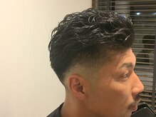 メンケーヴサロン サンパツ タクミ(MAN CAVE SALON 38 TAKUMI)