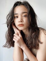 クィーンズガーデンバイケーツーギンザ(QUEEN’S GARDEN by K two GINZA)&nbsp;クセ毛風ウェーブ*ココアブラウン*かきあげ前髪*レイヤーカット