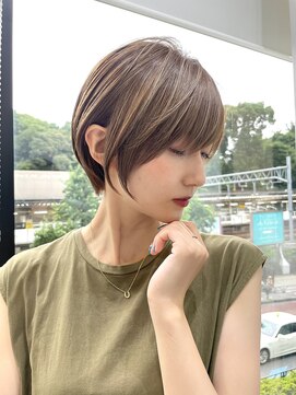 ニーナ せんげん台(nina) 大人ショートボブ【せんげん台/越谷】