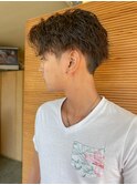 ツイストスパイラルツーブロックショートマッシュサイドパート01