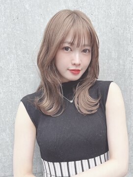 リコバイリリー 日吉(Lico by Lily) 32ミリのアイロンで仕上げるくびれヘア「LICO日吉」