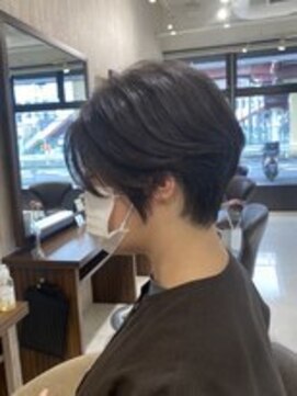 アース 川崎店(HAIR&MAKE EARTH) ボーイッシュにならない大人ショート