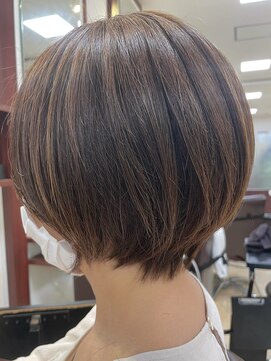 クロードモネ 川越店(Claude MONET) 骨格修正ショート/髪質改善カット/白髪ぼかし/ヘッドスパ