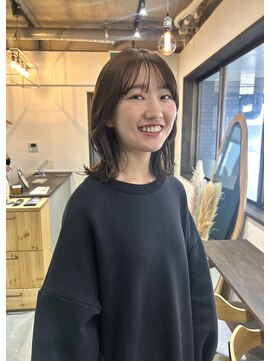 ユエ(Yue) ミディアム× オリーブ