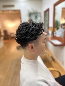 バンブー(Bamboo) ビジネスパーマスタイル