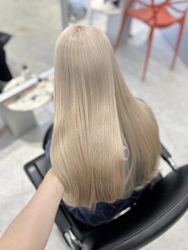 ペレ 梅田(PELE) 着物/フェミニンロング/似合わせカット/ウェーブミディアム/梅田