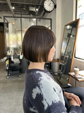 ブルーブラン(blue blanc) 首長美シルエットミニボブ