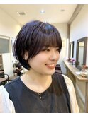 ショートボブ