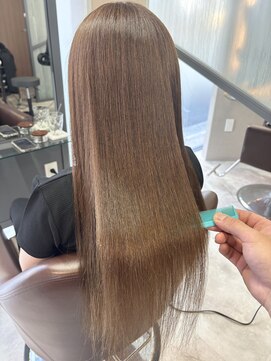 スエラ(suera) ベージュカラー【ブリーチなし】