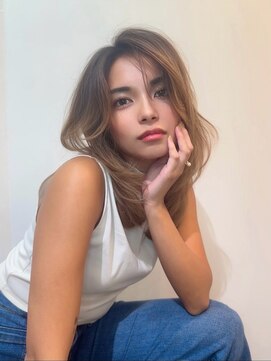 ユーレルム(U-REALM) セミロングレイヤー/海外風レイヤー/カーテンバング/レイヤー