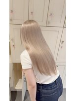 ベレーザ 渋谷(BELEZA)&nbsp;10727秋色ミルクティーベージュ髪質改善ウルフレイヤーロング