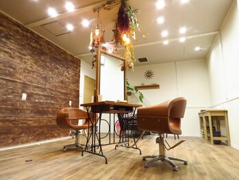 メイクルーム(make room.)の写真/24時まで営業!お仕事終わりでも受付可能◎毎日頑張る大人女性やお仕事お忙しい男性の方にオススメのSalon＊