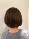 光に透ける上品な上質ツヤ感ボブ/ブラウン/白髪ぼかし