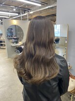 リラ バイ クオーレ(LIRA by CUORE)&nbsp;レイヤーカット