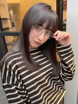 アム 表参道(am)&nbsp;小顔薄めバンググレージュレイヤーロング前髪パーマ黒髪