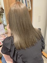 ショートヘア ハーフアンドハーフ(HALF AND HALF) ツヤ髪ヘア