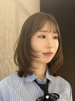 メルシー(merci.)&nbsp;ブリーチなしくすみベージュ/ミディアムレイヤー/顔まわりカット