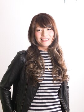 アディクション(ADDICTION) 大人っぽいカジュアル美髪