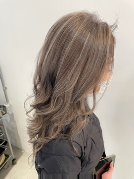 ゴシップ(gossip) 全体的に明るくハイライト！