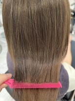 エスカーラ 表参道(THE ESCALA)&nbsp;@m_ayu/外ハネボブ/ペールベージュ/タビラマユミ