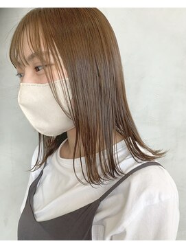 ヌール(Nuru) Olive beige