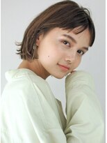 サーカス バイ ビュートリアム 青山(CIRCUS by BEAUTRIUM)&nbsp;手入れ簡単　透け感カラー　小顔　ボブ　外ハネ　ミニボブ