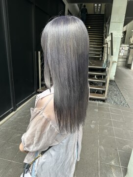 ロンド レア 天神大名店(Lond Le’a) ダブルカラーシルバーグレーケアブリーチハイトーン韓国ブルベ