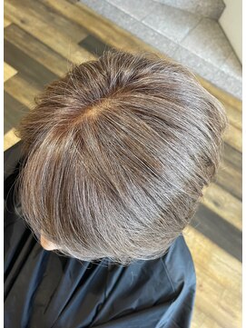 アムール(Amour) 白髪ぼかしカラー/アッシュ