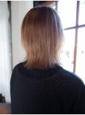 外ハネレイヤースタイル
