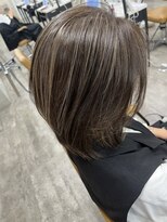 プライズ アイリス 池袋東口店(prize Iris)&nbsp;白髪ぼかしハイライトケアカラー池袋