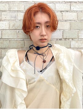 テトヘアー(teto hair) オレンジカラーブリーチ春カラーオレンジベージュセンター分け