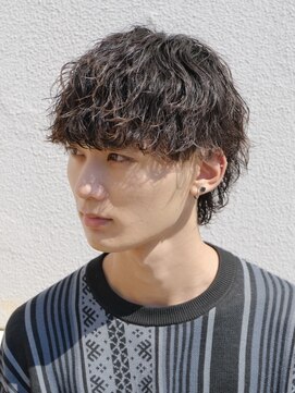 ビカム 名駅(become) 【波巻きウルフ】メンズマッシュコンマバングセンターパート