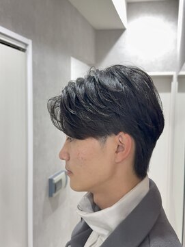センターパート/ニュアンスパーマ/フェザーパーマ/メンズカット