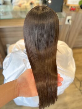 ルクステラスヘアサロン(Luxe Terrace hair salon)の写真/忙しくても続けられる本格ケア◇サロン帰りの仕上がりを日常に。エイジングケア特化の厳選Trで美髪へ