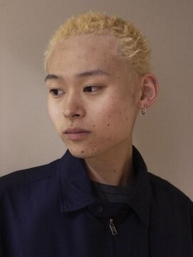 スリバー(sliver) ブリーチハイライト髪質改善ダブルカラーレイヤーカット