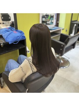 ケリーズグリーン(Kelly's Green) ash brown