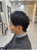 フェードカットシャドーパーマアップバング短髪