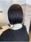 透け感ボブ×グレージュカラー