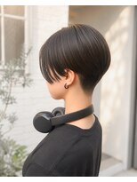 ヴィヴィッド オモテサンドウ(ViViD omotesando)&nbsp;20代　30代 刈り上げショート ハンサムショート