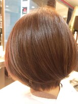 アクシー ヘアーアンドメイク(AXY HAIR&MAKE) 【新宿AXY】エレガントショート