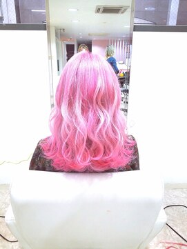 メルマードバーベル(Mermard Bavel) ホワイトピンク×裾ピンク